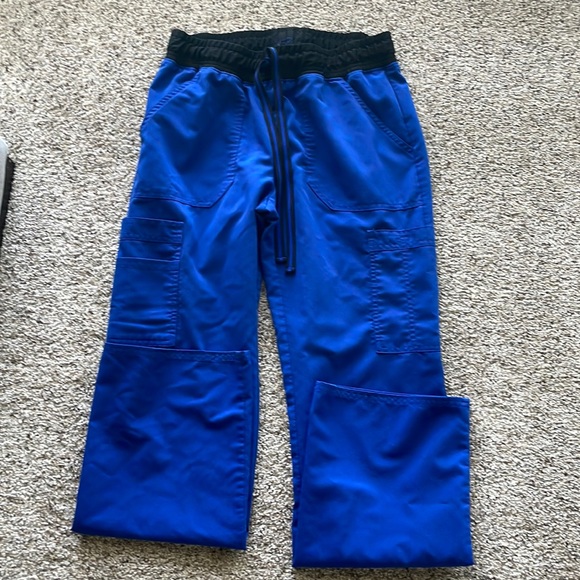 Womens Scrubs - Picture 1 of 4